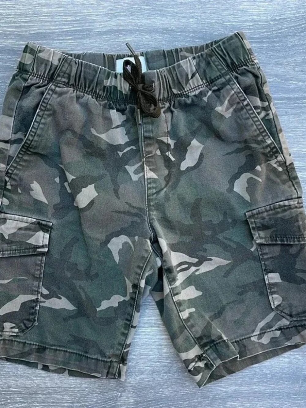 Old Navy Cargo Shorts, camo